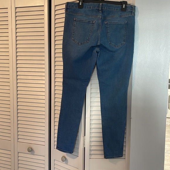 Gap jeans - Picture 2 of 6